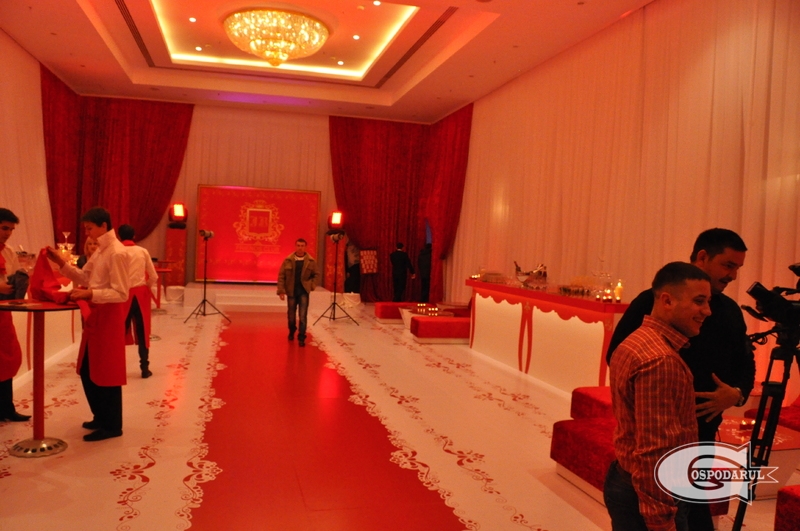 День Рожденья в Leogrand Hotel and Convention Center!