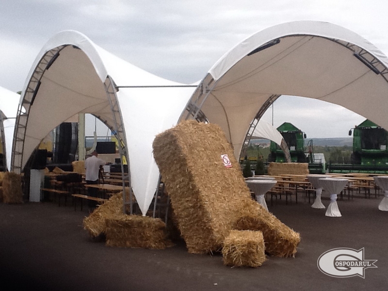 Открытие Центра продаж агропромышленной техники JOHN DEERE в Республике Молдова.